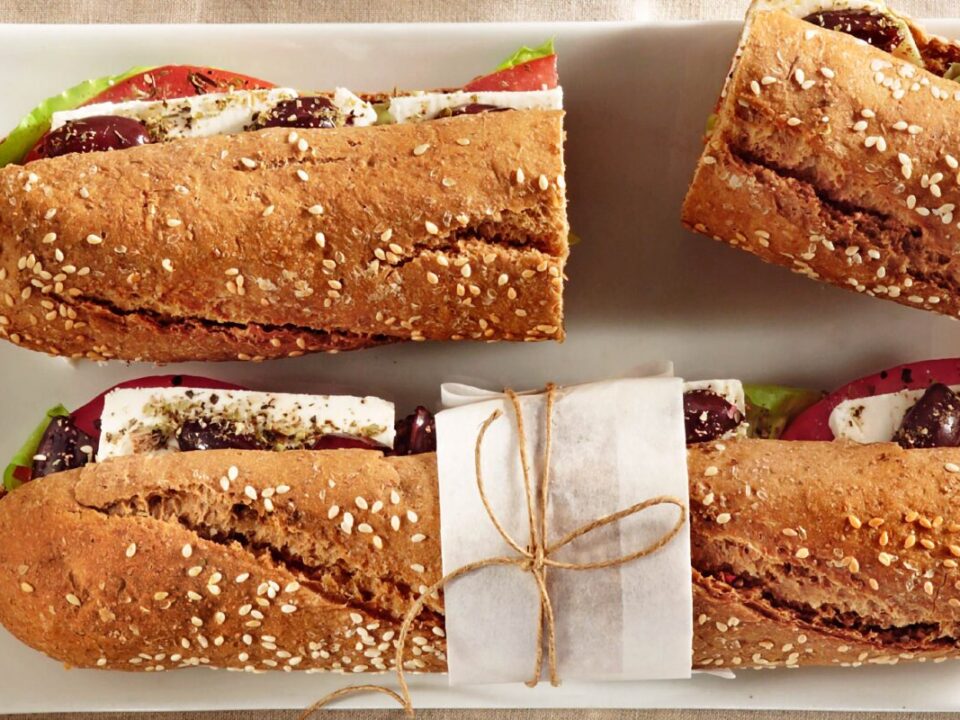 Whole grain baguette with feta, tomato & Kalamata olives